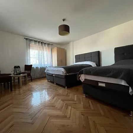 Apartman 9 Mezeta *