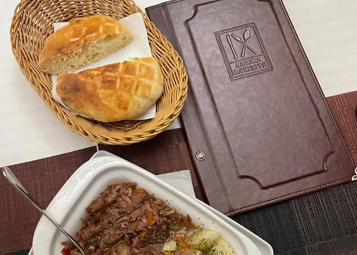 アパート 9 Mezeta *